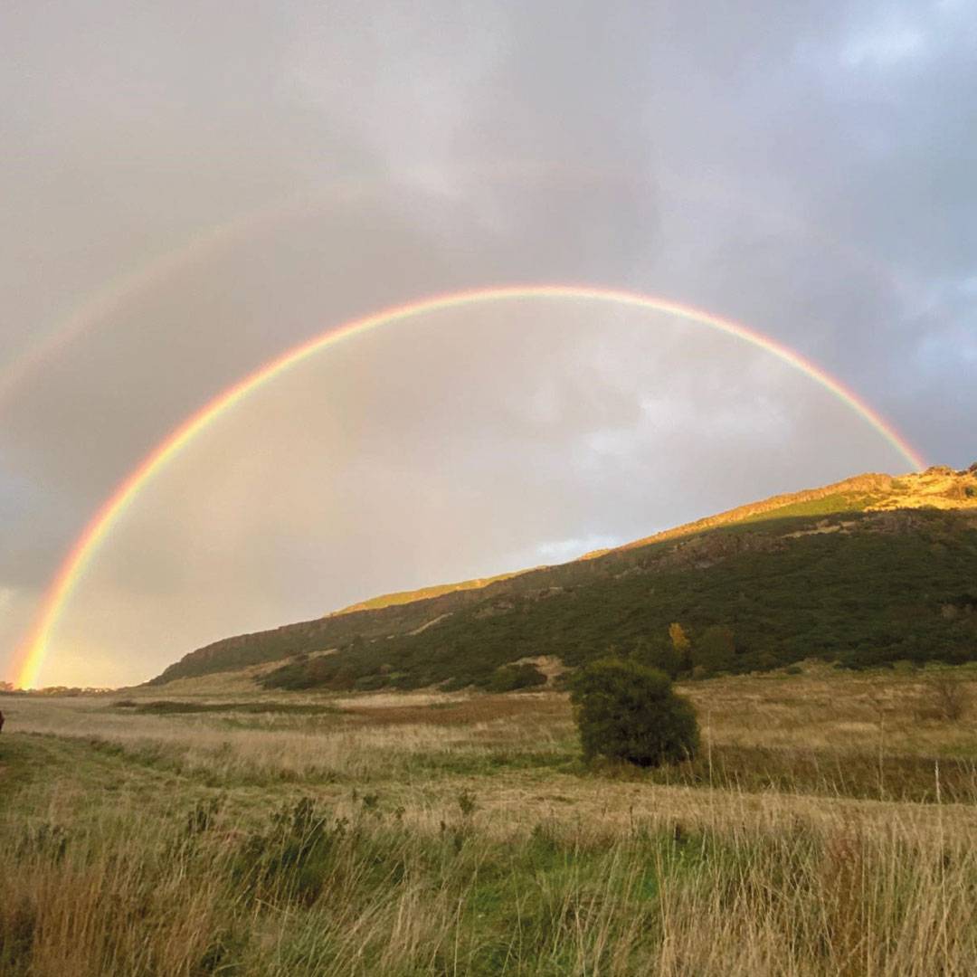 Edinburgh - Arthus Seat - Regenbogen am Horizont